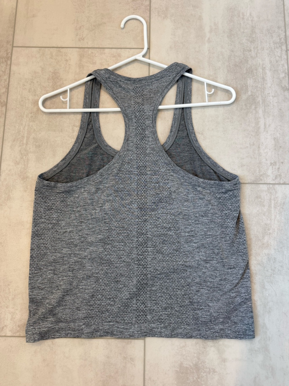 Lululemon Swiftly Racerback - Picture 2 of 3